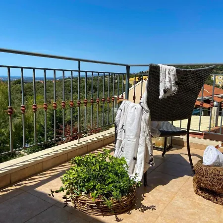 Tatil Evi Carousos *