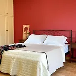 Tatil Evi Carousos Razáta